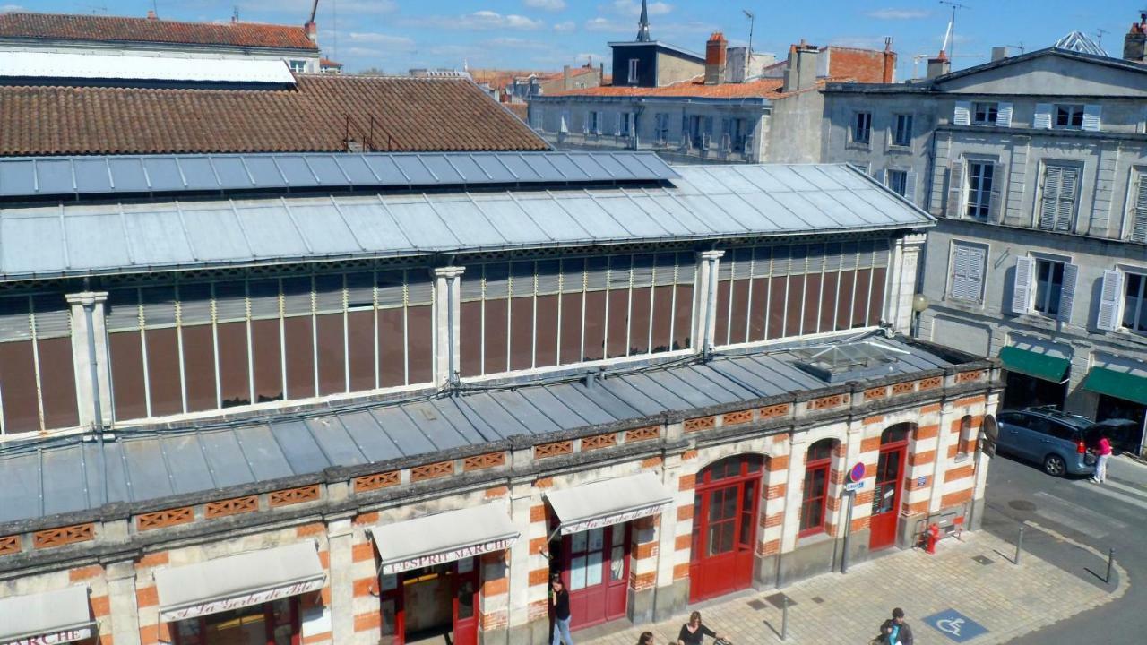 Les Halles 2 La Rochelle  Buitenkant foto